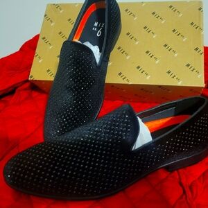Male dress shoes- black with sequins